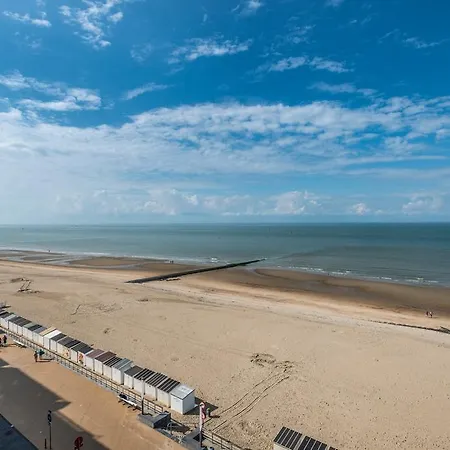 Апартаменты Studio Zeezicht