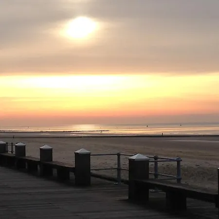 Zeezicht Apartamento *